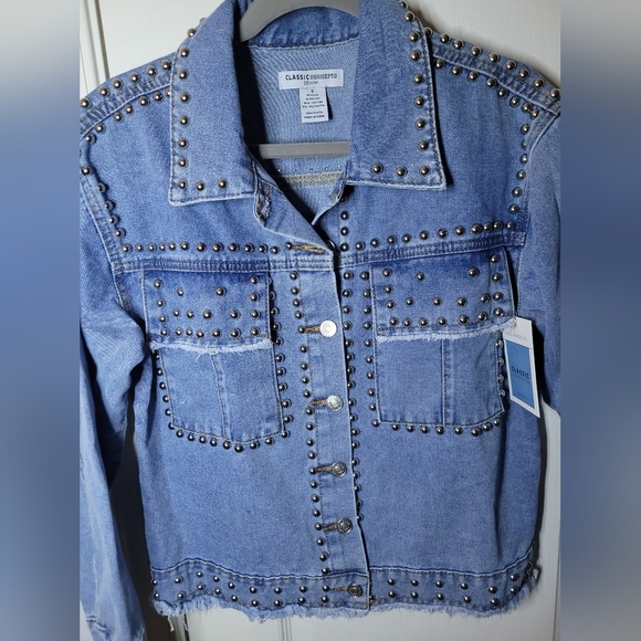 Denim Studded Jacket. Sz S. NWT - Picture 3 of 6